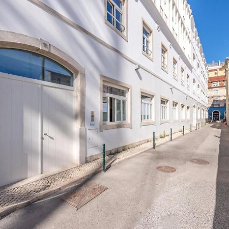 Guestready - Spacious 2 Bedroom Apt Near The River Lisbon Luaran gambar